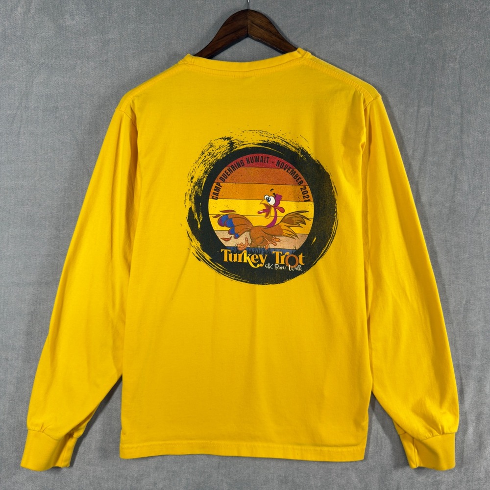 Yellow Camp Buehring‎ Kuwait Turkey Trot 5K Run Walk Long Sleeve Shirt Mens M